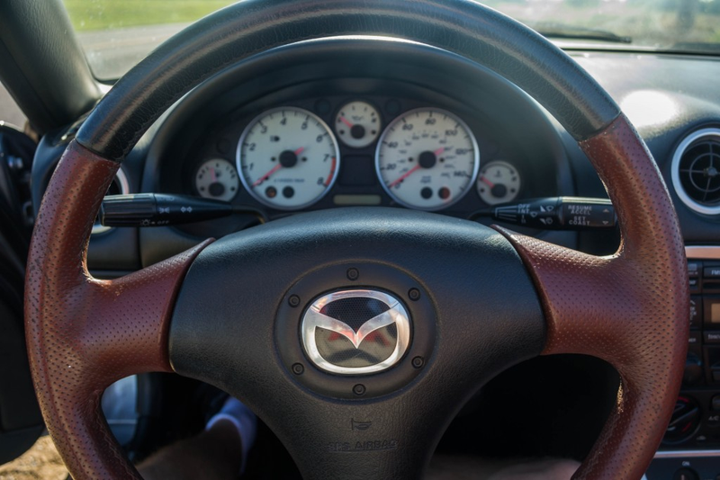 Illustration for article titled Review: 2002 Mazda Miata Special Edition